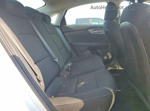 3KPF24AD1ME362381 2021 KIA FORTE White Widok tylnych siedzeń