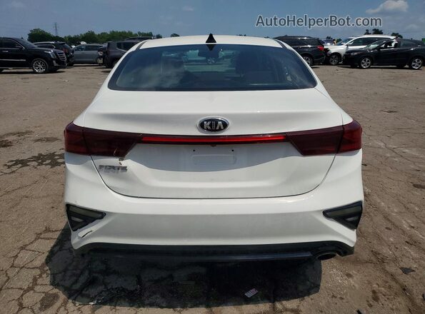 3KPF24AD1ME362381 2021 KIA FORTE White Widok z tyłu