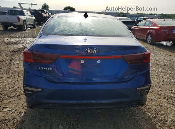 3KPF24AD1ME370075 2021 KIA FORTE Blue Rear view