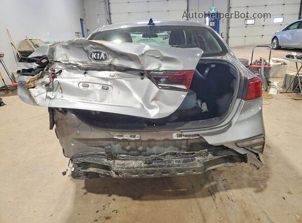 3KPF24AD1ME374241 2021 KIA FORTE Gray Widok z tyłu
