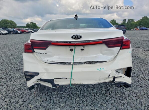 3KPF24AD1ME392254 2021 KIA FORTE White უკანა ხედი