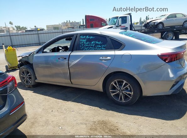 3KPF24AD1NE456150 2022 KIA FORTE Silver 