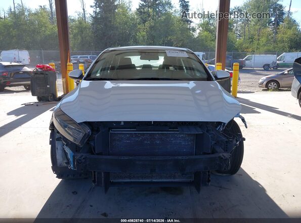 3KPF24AD1NE478875 2022 KIA FORTE Белый Вид задней части салона