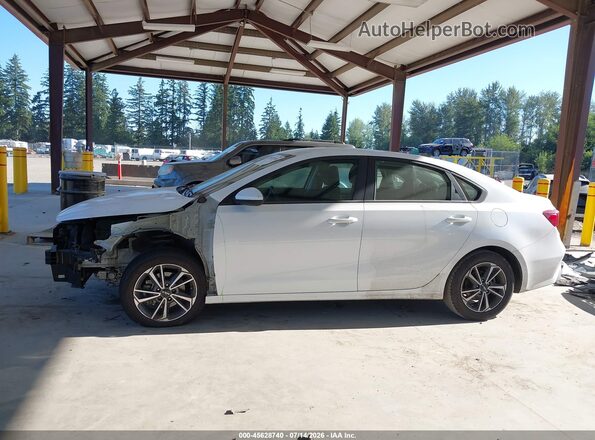 3KPF24AD1NE478875 2022 KIA FORTE Белый 