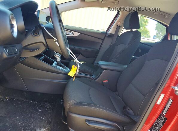 3KPF24AD1PE602615 2023 KIA FORTE Red Front interior view
