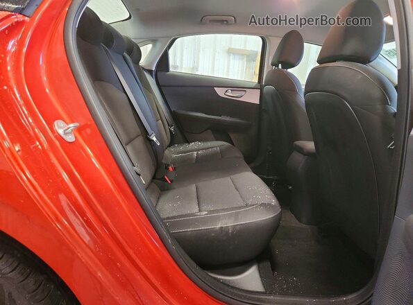3KPF24AD1RE708369 2024 KIA FORTE Orange Rear seats view
