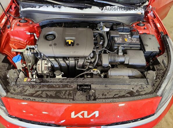 3KPF24AD1RE708369 2024 KIA FORTE Orange Rear interior view