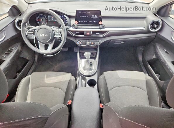 3KPF24AD1RE770970 2024 KIA FORTE White წინა პანელის ხედი