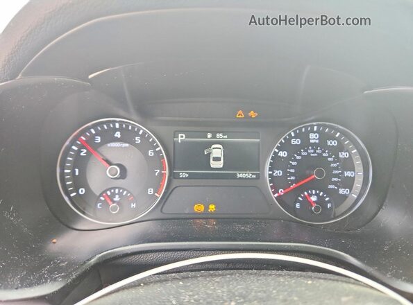 3KPF24AD1RE787624 2024 KIA FORTE White Vista del cuadro de instrumentos