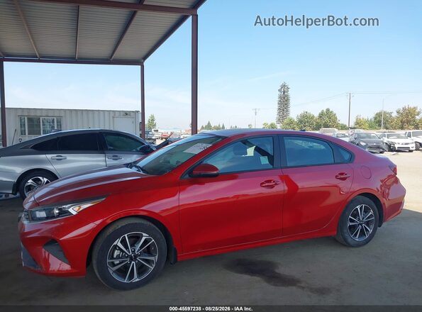 3KPF24AD1RE829533 2024 KIA FORTE Red Панорамний вид салону 360°