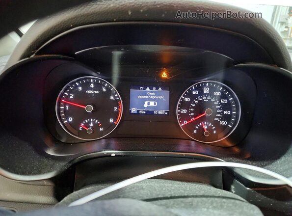 3KPF24AD2KE007491 2019 KIA FORTE White Widok zestawu wskaźników