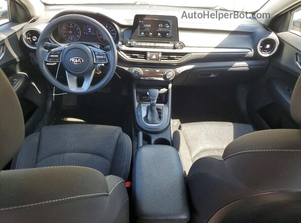 3KPF24AD2KE020208 2019 KIA FORTE White Widok deski rozdzielczej