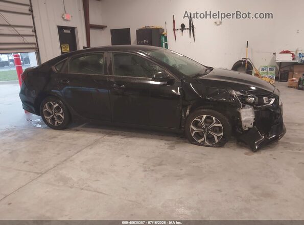3KPF24AD2KE037266 2019 KIA FORTE Black უკანა სალონის ხედი