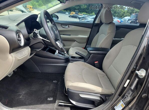 3KPF24AD2KE098441 2019 KIA FORTE Black Widok wnętrza z przodu