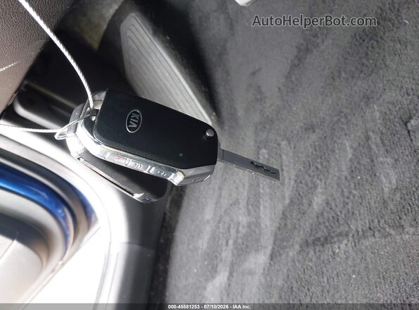 3KPF24AD2LE179117 2020 KIA FORTE Blue Вид панелі приладів