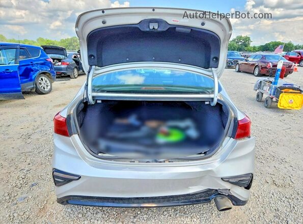 3KPF24AD2LE236514 2020 KIA FORTE Silver Widok z tyłu