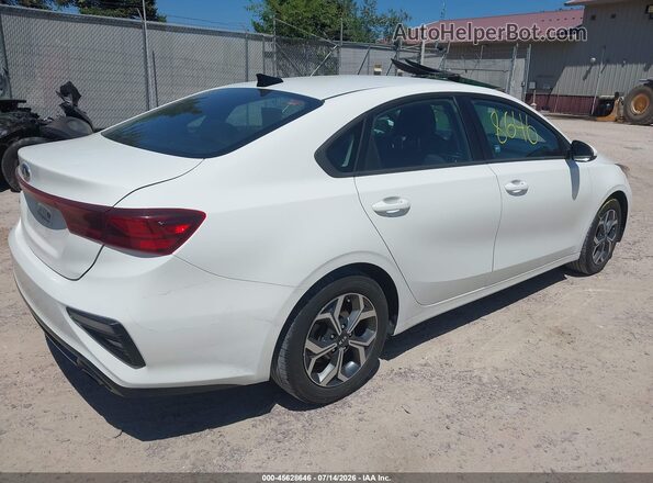 3KPF24AD2ME292793 2021 KIA FORTE White Rear right