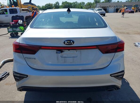 3KPF24AD2ME414763 2021 KIA FORTE Silver 