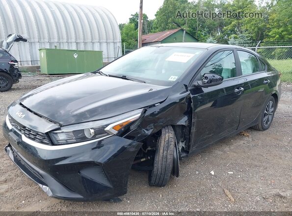 3KPF24AD2NE446906 2022 KIA FORTE Black Widok z przodu