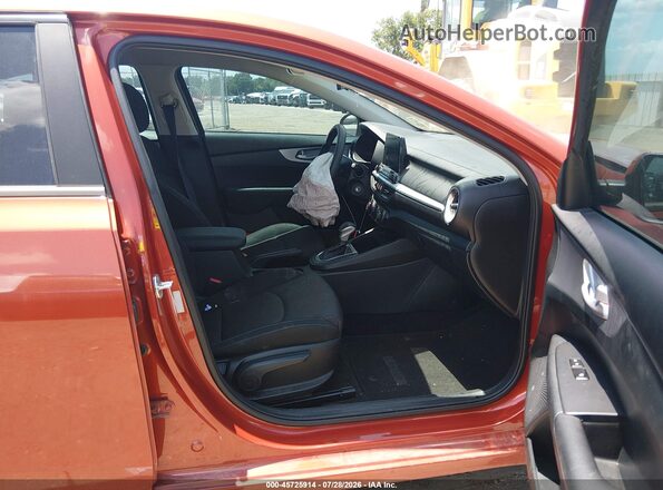 3KPF24AD2PE514608 2023 KIA FORTE Orange წინა სალონის ხედი