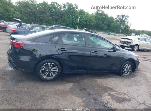 3KPF24AD2PE559967 2023 KIA FORTE Black უკანა სალონის ხედი