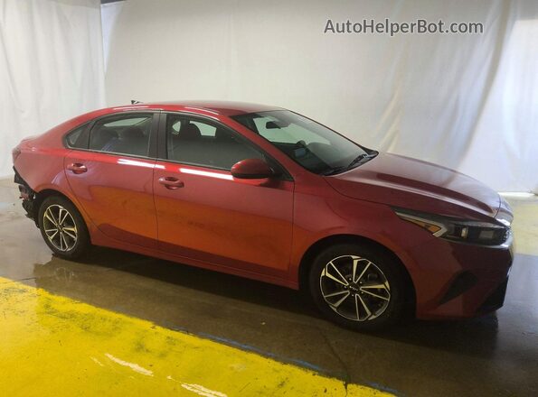 3KPF24AD2PE589583 2023 KIA FORTE Red Передня права чверть