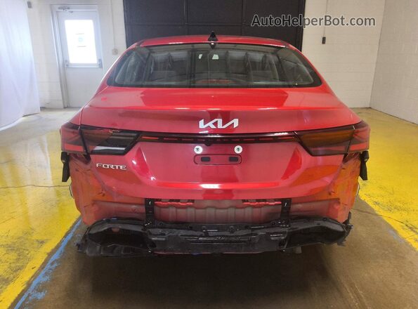 3KPF24AD2PE589583 2023 KIA FORTE Red Вид ззаду