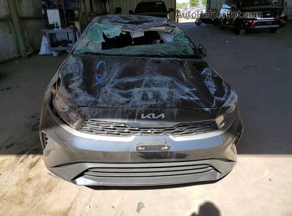 3KPF24AD2PE622792 2023 KIA FORTE Gray Դիմացի տեսք