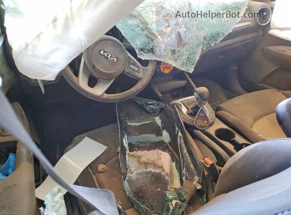 3KPF24AD2PE622792 2023 KIA FORTE Gray Առջևի վահանակի տեսք
