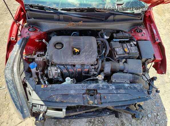 3KPF24AD2PE658739 2023 KIA FORTE Red Вид задньої частини салону