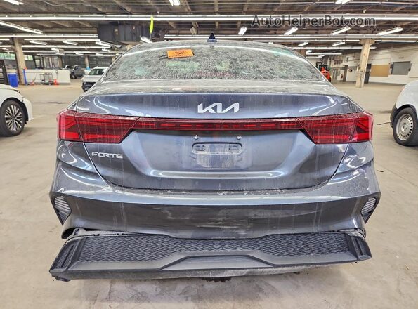 3KPF24AD2RE698063 2024 KIA FORTE Gray Հետևի տեսք