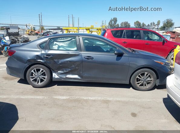 3KPF24AD2RE726959 2024 KIA FORTE Gray Rear interior view