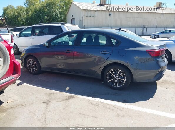3KPF24AD2RE726959 2024 KIA FORTE Gray 360 interior view