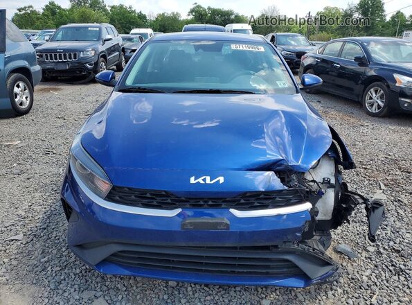 3KPF24AD2RE744071 2024 KIA FORTE Blue Դիմացի տեսք