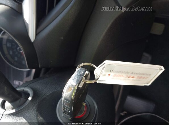 3KPF24AD2RE757063 2024 KIA FORTE White Vista del salpicadero