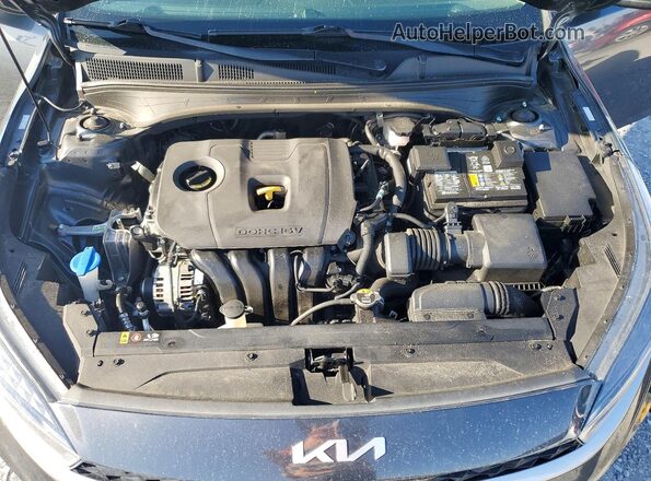 3KPF24AD2RE768208 2024 KIA FORTE Gray Սալոնի հետևի տեսք