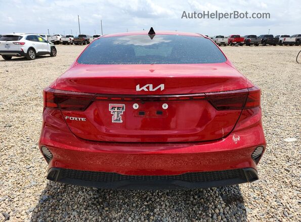 3KPF24AD2RE790998 2024 KIA FORTE Red Հետևի տեսք
