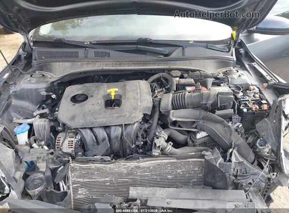 3KPF24AD3KE097511 2019 KIA FORTE Gray Rear view