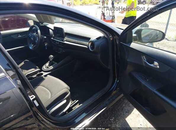 3KPF24AD3KE102500 2019 KIA FORTE Black წინა სალონის ხედი