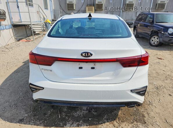 3KPF24AD3LE184049 2020 KIA FORTE White უკანა ხედი