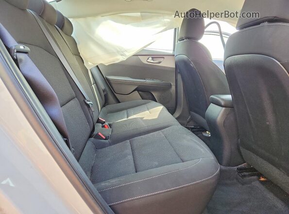 3KPF24AD3LE184049 2020 KIA FORTE White უკანა სავარძლების ხედი