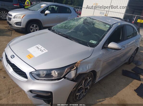 3KPF24AD3LE255606 2020 KIA FORTE Silver წინა მარცხენა ხედი სამი მეოთხედიდან