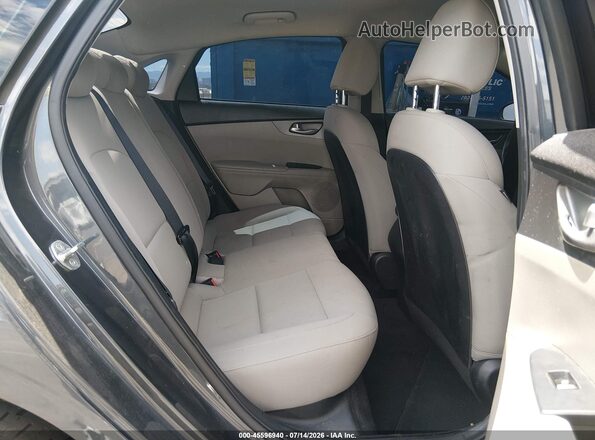 3KPF24AD3ME304661 2021 KIA FORTE Gray Вид наклейки з VIN-кодом