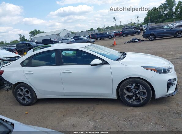 3KPF24AD3ME308502 2021 KIA FORTE White სალონის 360-გრადუსიანი ხედი