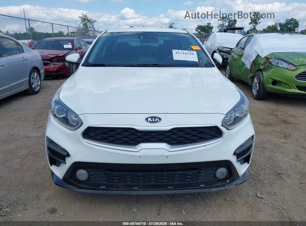 3KPF24AD3ME308502 2021 KIA FORTE White უკანა სალონის ხედი