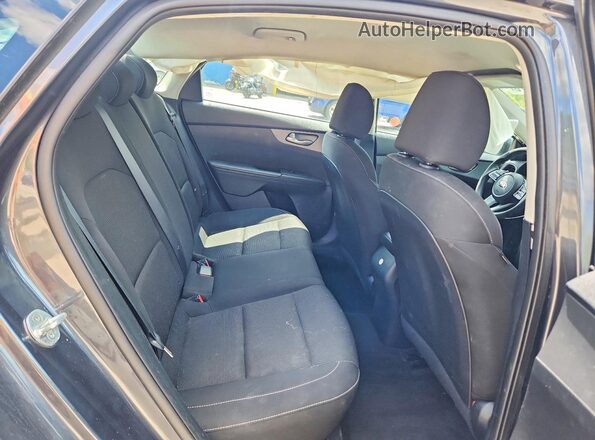 3KPF24AD3ME347252 2021 KIA FORTE Gray უკანა სავარძლების ხედი