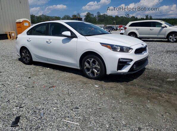 3KPF24AD3ME389789 2021 KIA FORTE Белый Передняя правая четверть