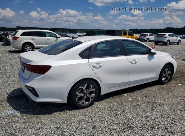3KPF24AD3ME389789 2021 KIA FORTE Белый Задняя правая четверть