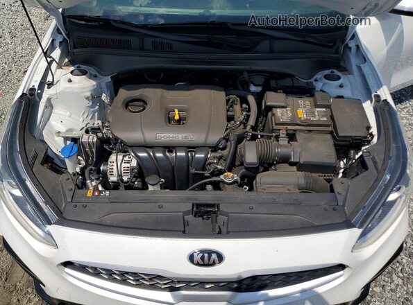 3KPF24AD3ME389789 2021 KIA FORTE Белый Вид задней части салона