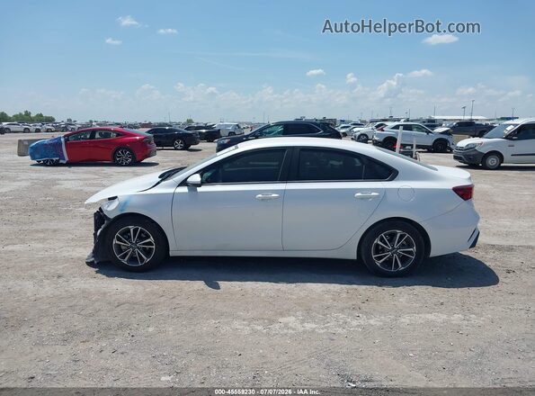 3KPF24AD3NE441729 2022 KIA FORTE White 